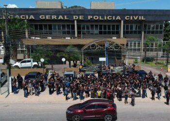 Policiais civis do Amazonas anunciam greve por tempo indeterminado