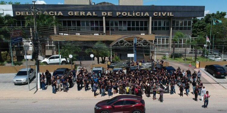 Policiais civis do Amazonas anunciam greve por tempo indeterminado