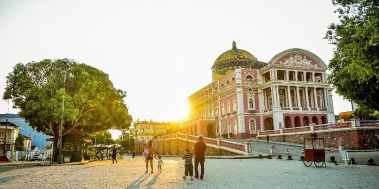 Manaus aparece entre as cinco cidades brasileiras mais caras do mundo, diz Mercer