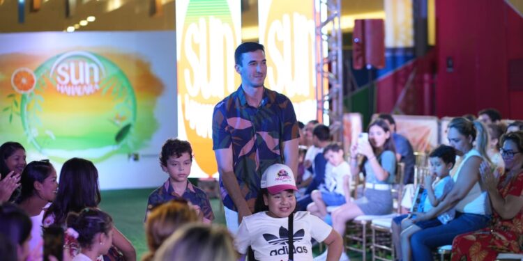 Representatividade e Inclusão marcam o Desfile “Pais e Filhos”