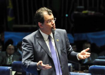 Senador Eduardo Braga comemora mais um round vencido na defesa da ZFM