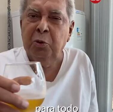 Candidato Amazonino desmente fake news em clima de ‘sextou’