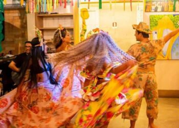 Grupo Amazônico apresenta o show “Carimboi” no Filhote do Pará