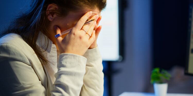 Serasa dá dicas para o consumidor não cair no “Golpe do Contato Quente”