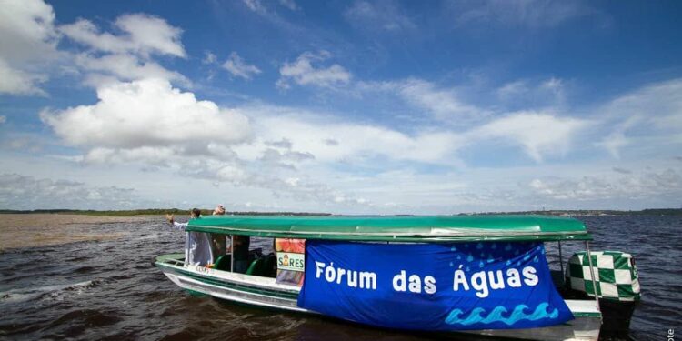 Fórum das Águas entrega Carta Compromisso com o Saneamento Básico e a Vida a candidatos nesta quinta (22)