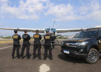 No aeroclube, Polícia Federal apreende mais de R$ 60 mil em espécie