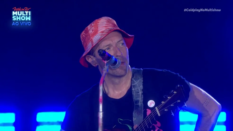 Coldplay surpreende público ao cantar 'Magic' em português no Rock in ...