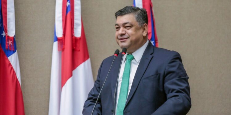 Deputado Dermilson Chagas destina R$ 100 mil em emendas para o Sindicato de Pescadores e Pescadoras de Itapiranga