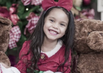 Filha de influenciadora digital, que esperou por leito de UTI no Amazonas, morre aos 5 anos de idade