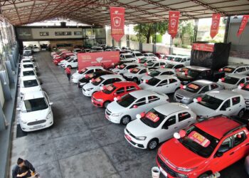 Venda de carros seminovos e usados segue em crescimento no Brasil