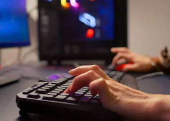 Com crescimento do mercado de jogos eletrônicos, aumentam oportunidades profissionais 