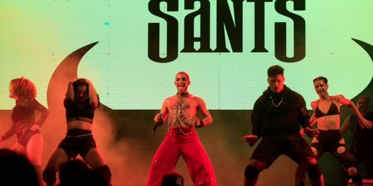 Sants, uma nova estrela do pop funk amazonense