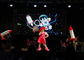 “Show da Zelda” anima as crianças no Teatro Manauara