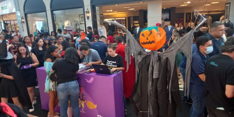 Sucesso de público marca as comemorações de Halloween do Manauara Shopping