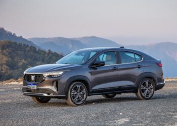 Fiat Fastback leva prêmio de melhor SUV na Car Awards Brasil 2023