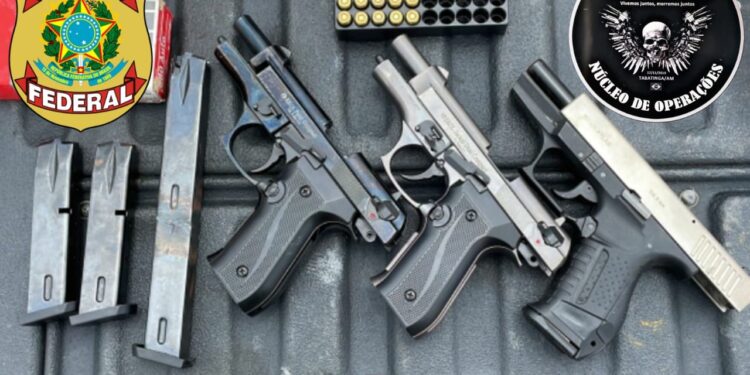 PF prende homem suspeito de traficar armas na tríplice fronteira