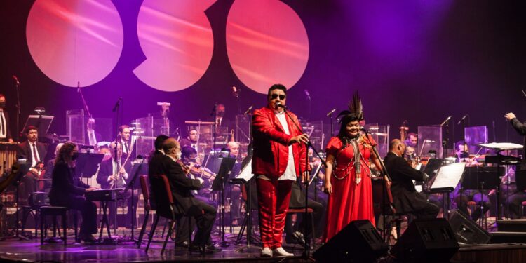 David Assayag e Márcia Siqueira são atrações em feira de artesanato no Rio de Janeiro