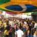 Mais de oito mil pessoas vibram com vitória do Brasil na rua 24 de Agosto