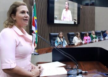 Saiba quem é Yomara Lins, candidata a vice-presidência na Câmara Municipal de Manaus