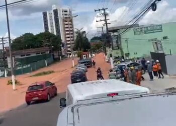 Tubulação se rompe e bairros de Manaus ficam sem água