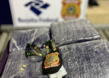 PF prende três pessoas no Eduardo Gomes e apreende 12kg de drogas