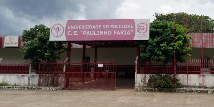 Justiça vai leiloar terreno da Universidade do Folclore do Boi Garantido