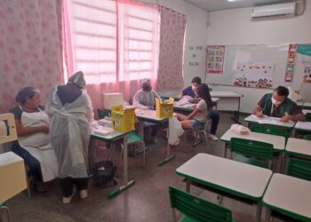 Prefeitura de Manaus oferta teste rápido para Covid-19 em escolas municipais