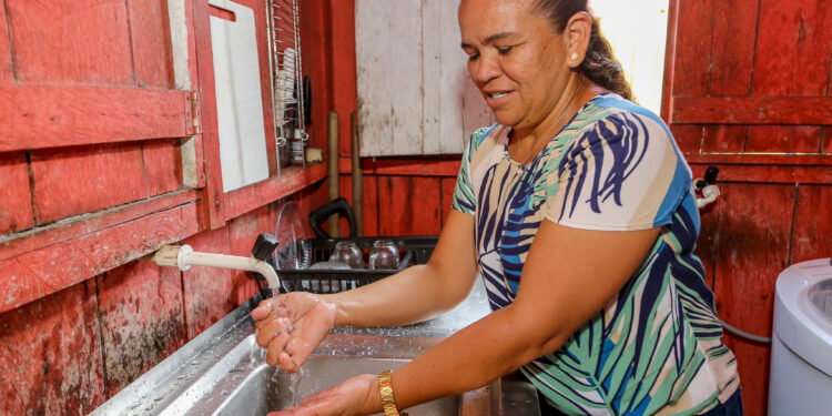 Manaus é citada como exemplo positivo de saneamento básico, diz concessionária