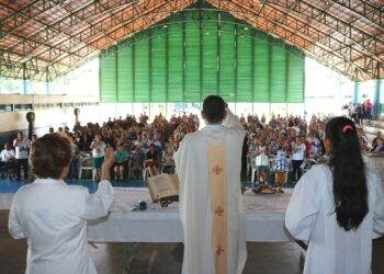 Parque Municipal do Idoso encerra as atividades do ano com missa em Ação de Graças