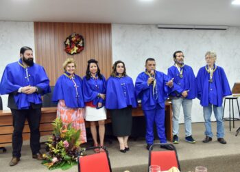 Mantenedora da FST, Maria do Carmo Seffair é empossada na Academia de Literatura, Arte e Cultura da Amazônia