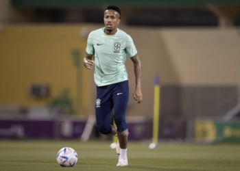 Tite mantém Militão e vai repetir escalação pela primeira vez na Copa