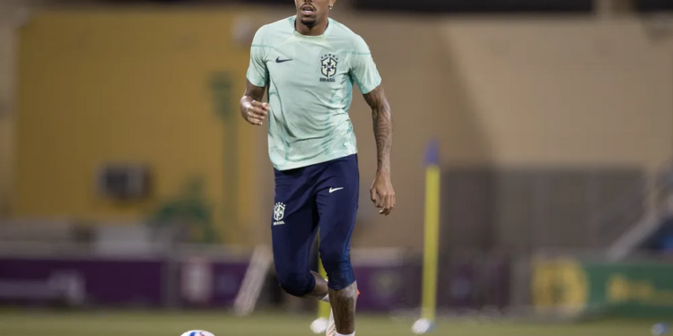 Tite mantém Militão e vai repetir escalação pela primeira vez na Copa