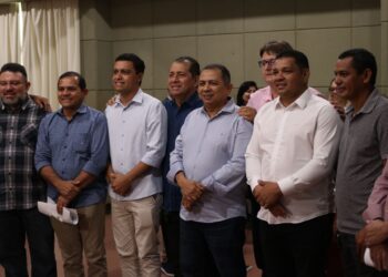 Prefeito de Rio Preto da Eva é aclamado presidente da Associação de Municípios