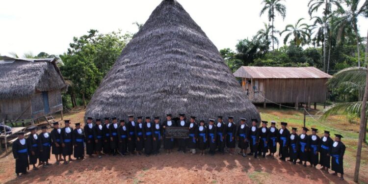 UEA forma primeira turma de professores indígenas no Vale do Javari