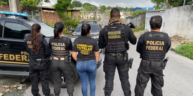 PF prende homem suspeito de estupro e de produzir vídeos de pornografia infantil