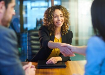 Sete em cada dez formados estão empregados um ano após a graduação