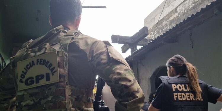 PF deflagra operação contra pedofilia; dois são presos no Amazonas