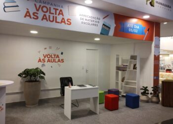 Manauara Shopping arrecada doações de materiais escolares