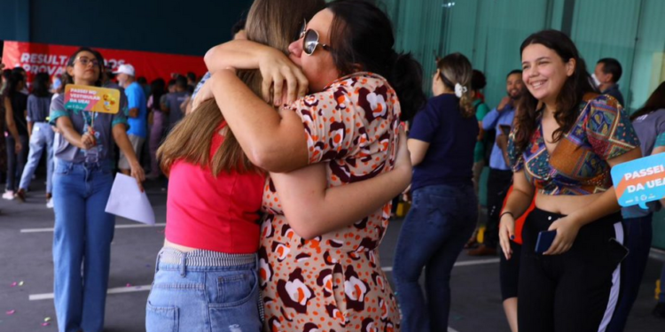 UEA divulga resultados do Vestibular 2022, acesso 2023, e SIS