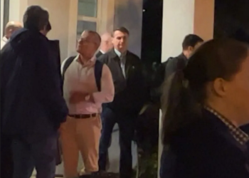 Políticos americanos defendem extradição de Bolsonaro dos EUA