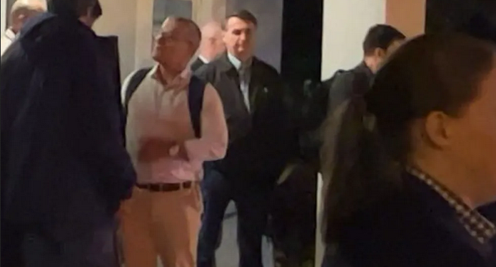 Políticos americanos defendem extradição de Bolsonaro dos EUA