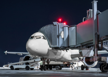 Polícia Federal prende homem por importunação sexual dentro de avião