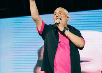 ‘Bloco Abraça e Beija’ promete amor e diversão no Pier 300 neste domingo (30/1)