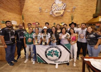 Times do Estrela do Norte conquistam campeonato Amazonense de futsal feminino no sub 20 e adulto