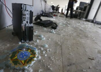 Conservadores? Fotógrafo oficial de Lula teve equipamento roubado durante invasão