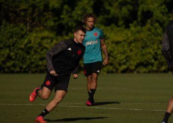 Vasco estreia contra River Plate; onde assistir