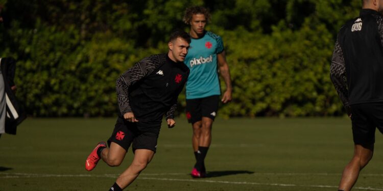 Vasco estreia contra River Plate; onde assistir