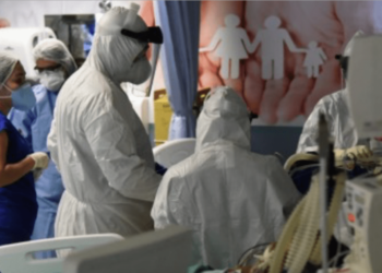 Com 5 meses de salários atrasados, enfermeiros do AM realizam vaquinha na internet