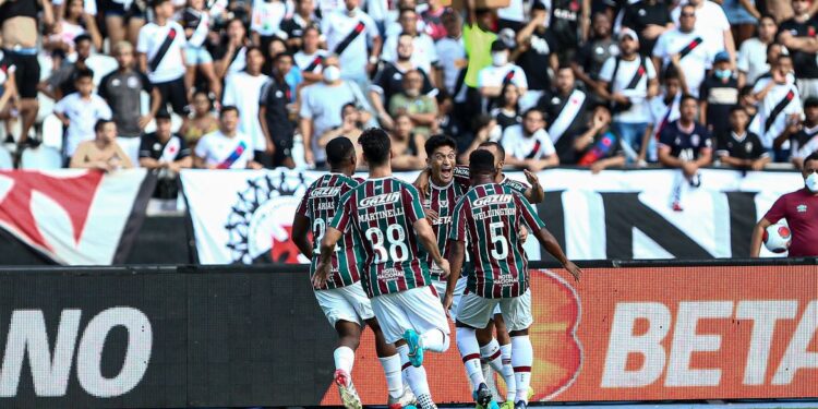 Vasco duela com Fluminense; veja onde assistir