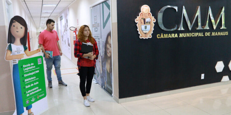 Inscrições para cursos da Escola do Legislativo da CMM encerram amanhã (28)